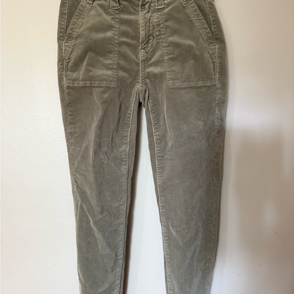 American Eagle Outfitters women’s Corduroy Pants - Sage